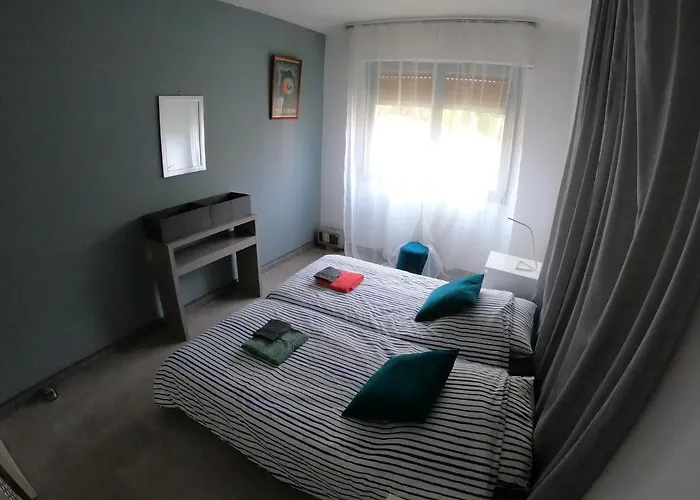 Passerelle Du Marin *